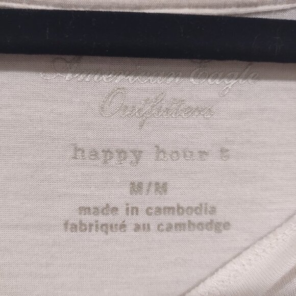 American Eagle Cream Top Pleated Back Size Medium - Picture 4 of 5